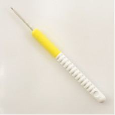 Крючок, вязальный с пластиковой ручкой, №2,5, 15 см