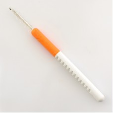 Крючок, вязальный с пластиковой ручкой, N3, 15 см